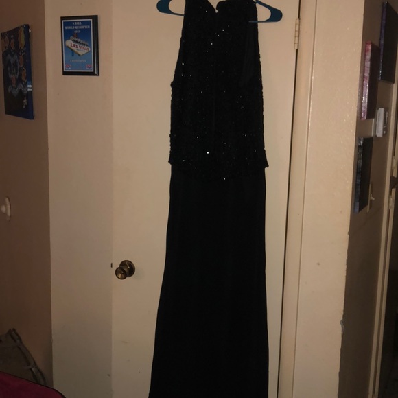 Size 14 floor length evening pics of front and bk